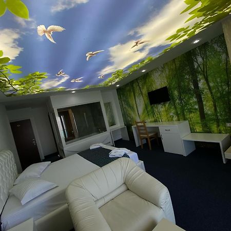 Hotel Pogradeci 2 Tushemisht Kültér fotó