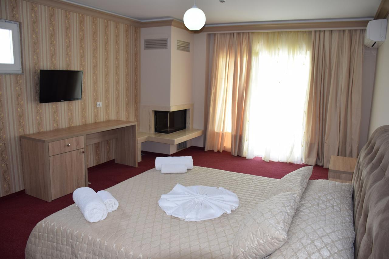 Hotel Pogradeci 2 Tushemisht Kültér fotó